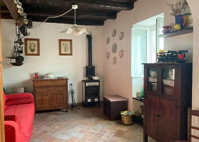 Semesterbostad Casa Nel Borgo - A Rigadea *