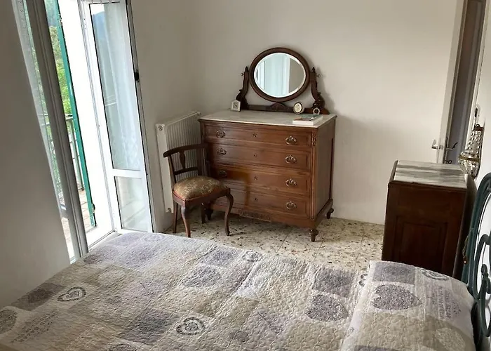 Casa Nel Borgo - A Rigadea Semesterbostad *