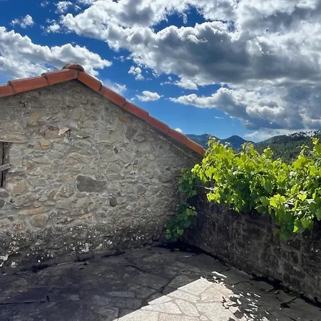 Casa Nel Borgo - A Rigadea * Groppo (La Spezia)